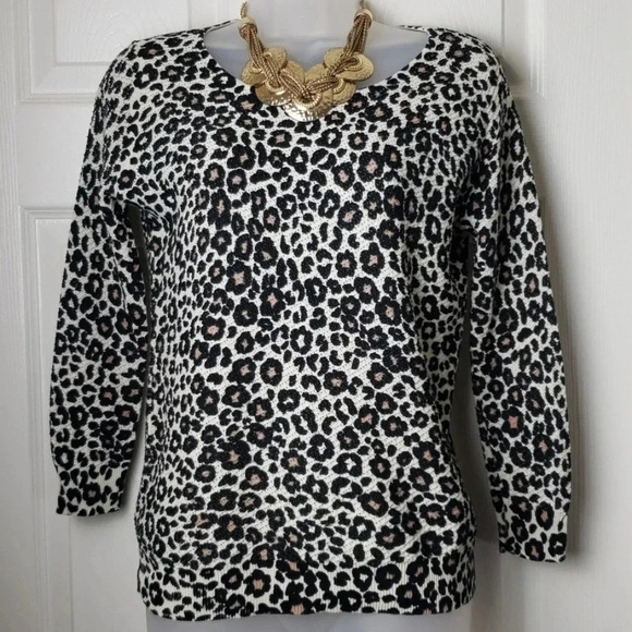Ann Taylor | XS | Top | Black and white - Picture 1 of 4